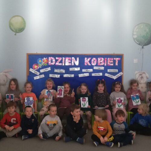 Dzień Kobiet u Wesołych skrzatów.3