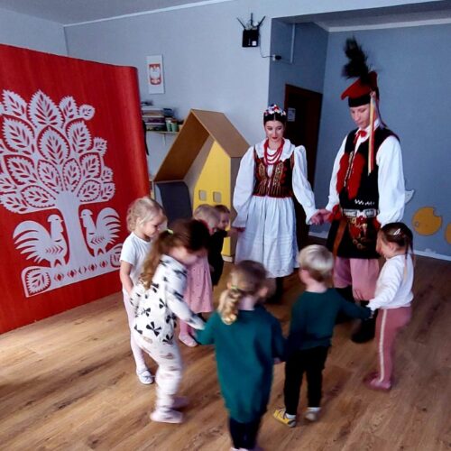 Klub Małego Muzyka Poloneza czas zacząć4