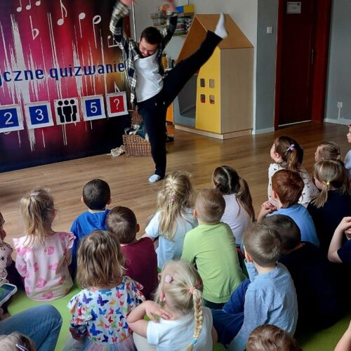 Klub Małego Muzyka Profesor Dionizy na tropie jazzu2